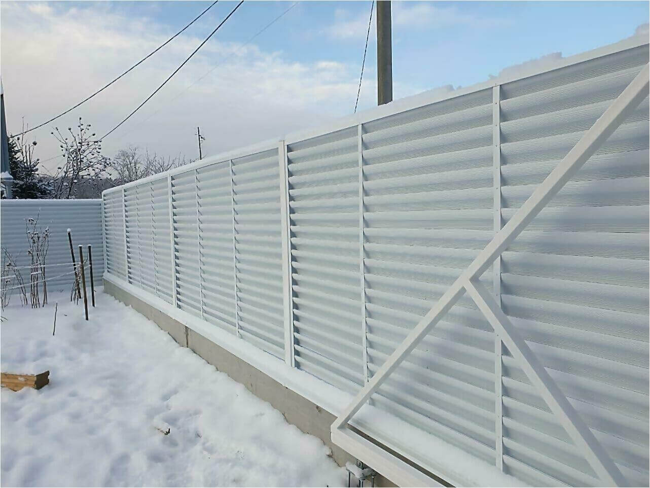 Забор жалюзи 150м RAL9003 фото3 в Шымкенте