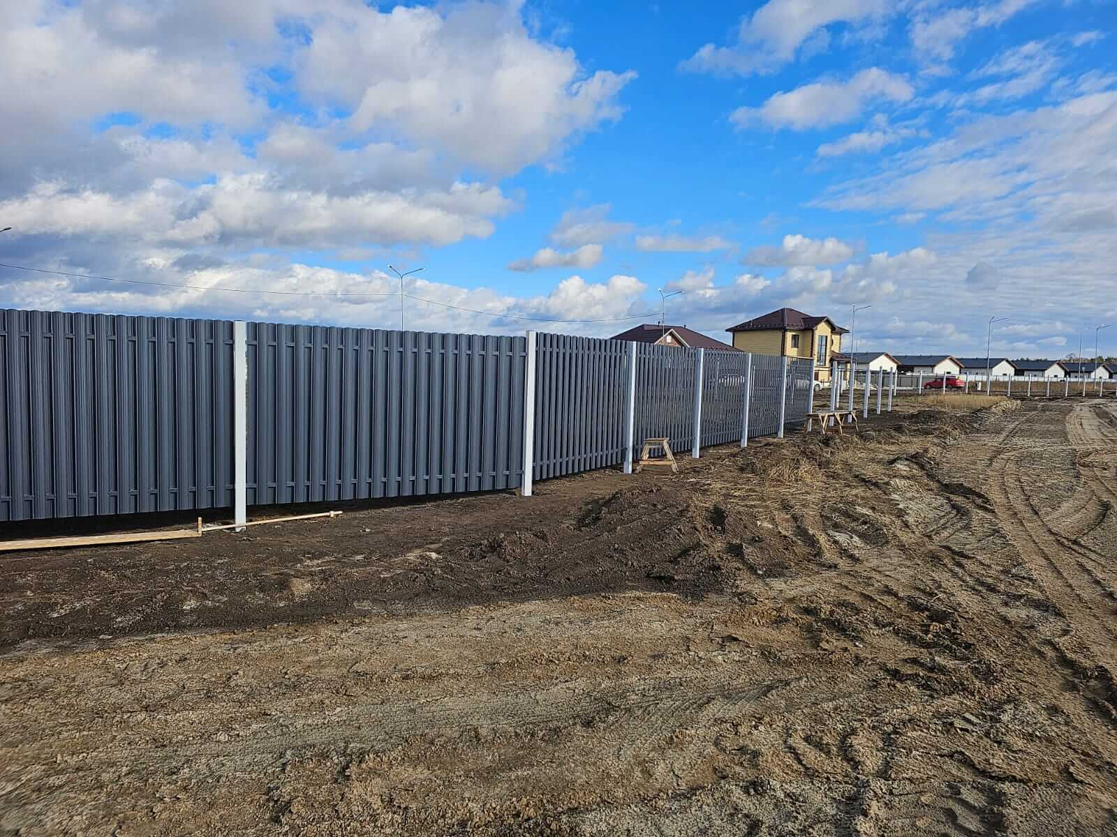 Забор из евроштакетника 234м RAL7024/7024 Серый Графит двусторонний фото 7 в Шымкенте