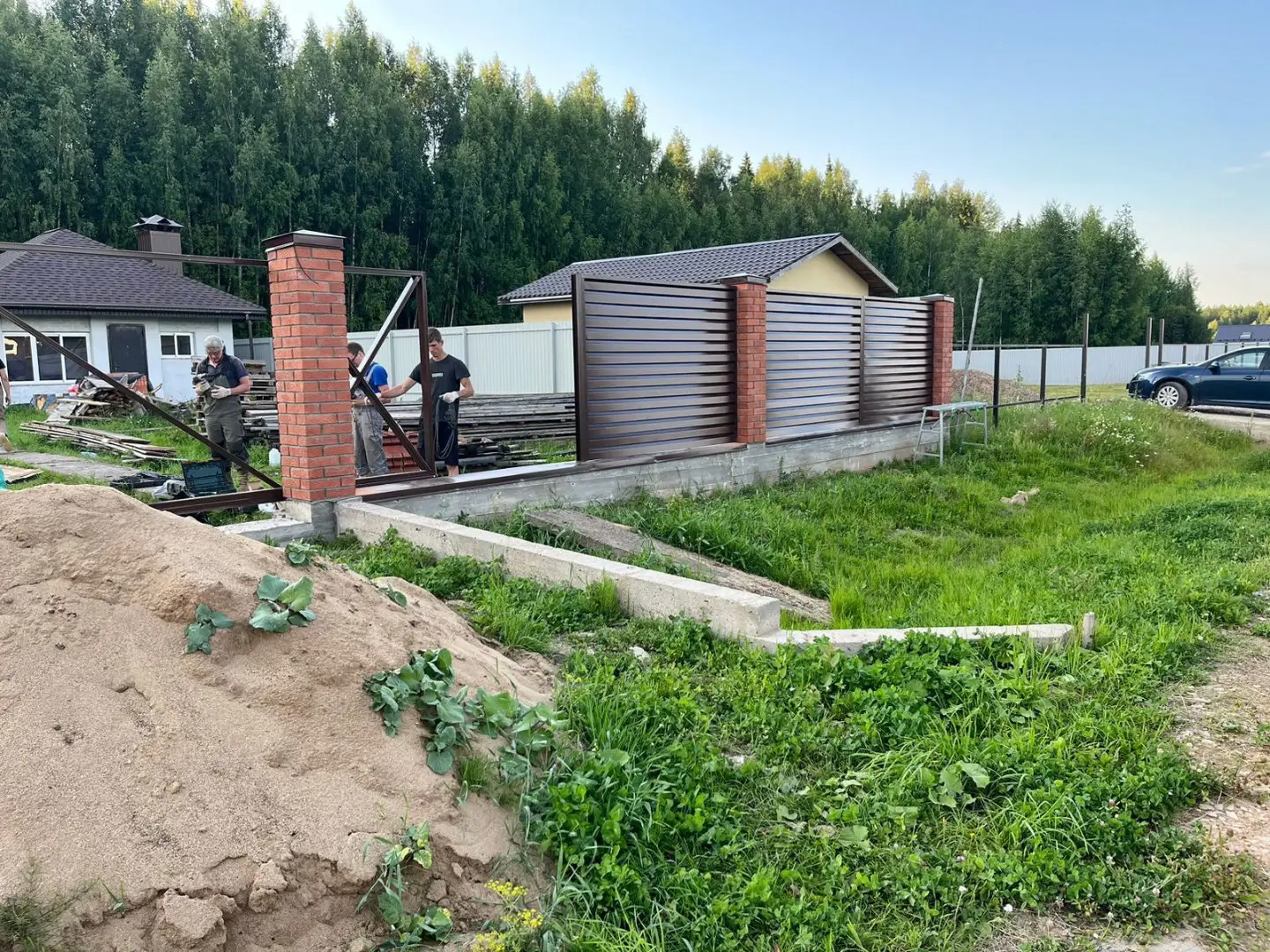 Забор-жалюзи из ламелей Хай-Тек 26м RAL8017/8017 Шоколад двусторонний фото 3 в Шымкенте